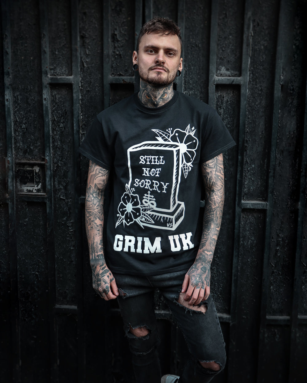 Black Still Not Sorry V2 T-Shirt